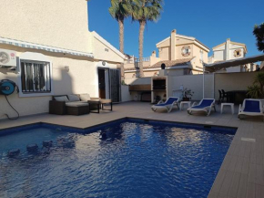 Magnífica villa con piscina privada y barbacoa R48 by Novadesta